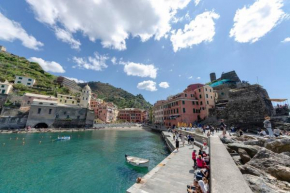 ALTIDO Lovely Apt for 2, with Terrace in Vernazza Vernazza
